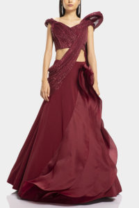 Cerise Looks lehnga'