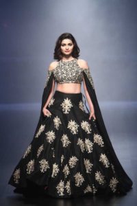 Exaggerated Sleeves lehnga design