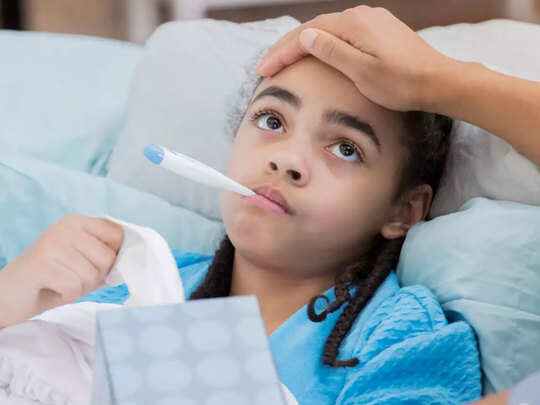 कोरोना बच्चों के लिए एक आपदा है