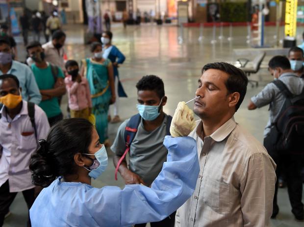 Covid-vaccine-for-18-years-and-above-registration-on-CoWin-from-April-28-no-walk-in-allowed