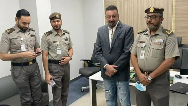 यूएई के लिए गोल्डन वीजा पाकर खुद को सम्मानित महसूस कर रहे हैं संजय दत्त