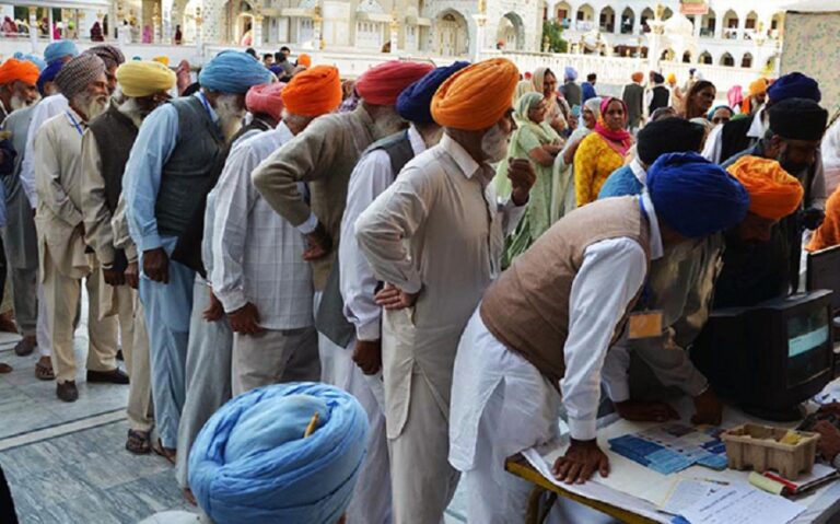 अफगानिस्तान में 300 से ज्यादा सिख व हिंदू परिवारों ने ली काबुल के गुरुद्वारे में शरण, सभी सुरक्षित