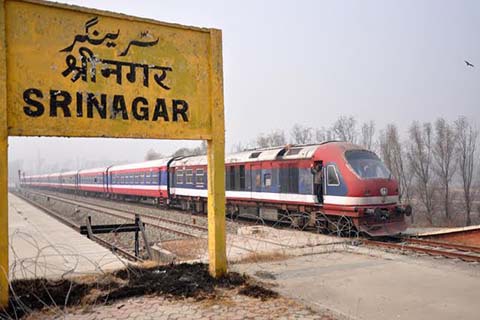 Train-To-Kashmir-Srinagar-will-reach-directly-by-train-in-one-and-a-half-year